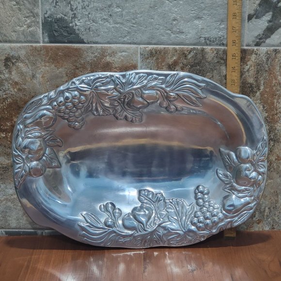 TableTops Unlimited Large Silver Oval Fruit Platter Serving Bowl Oven Safe - Picture 7 of 12